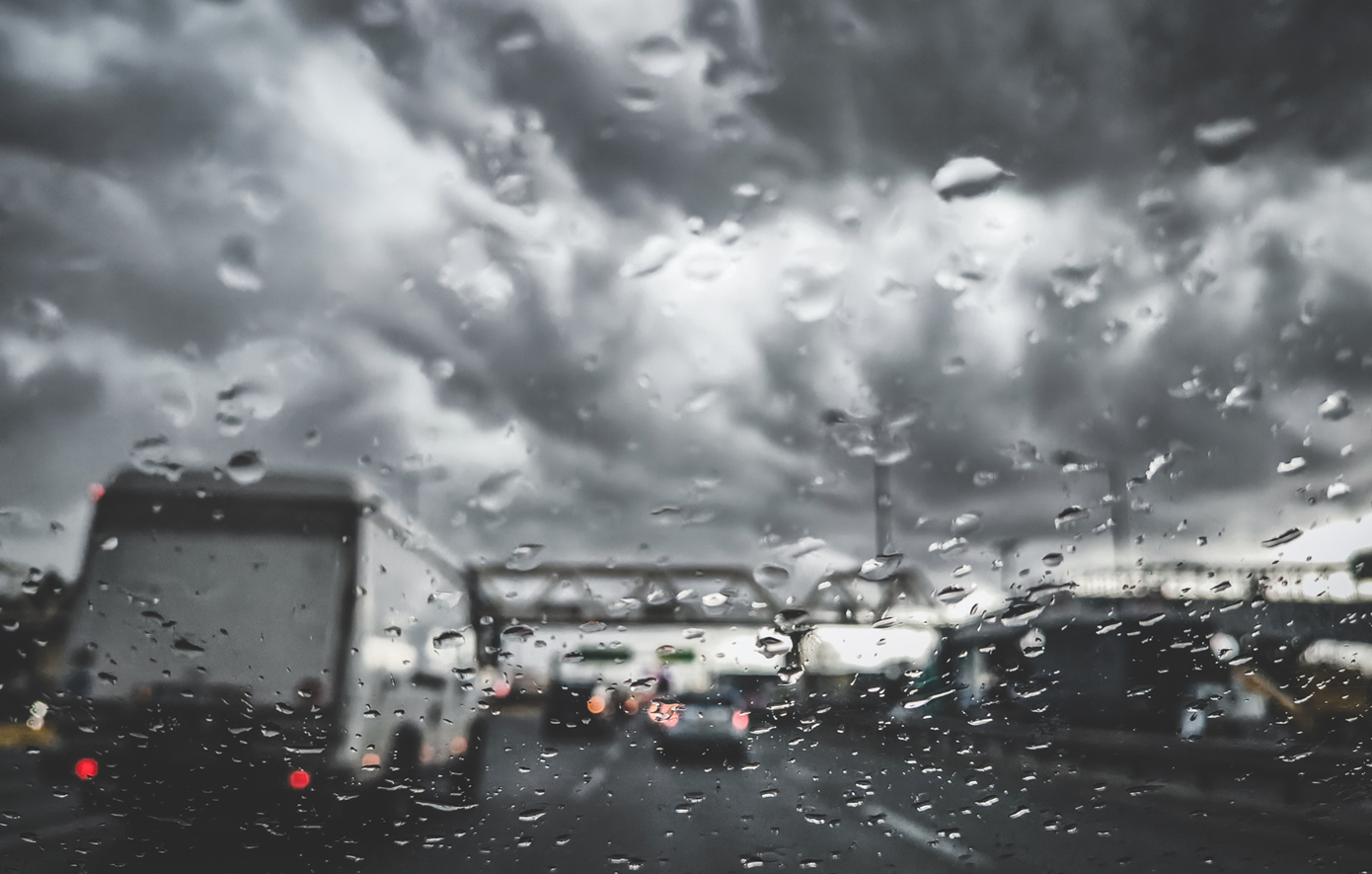 Κόκκινη προειδοποίηση για τη νέα κακοκαιρία, κρίσιμο το επόμενο 48ωρο: Πότε χτυπά την Αττική – Τι λένε οι μετεωρολόγοι