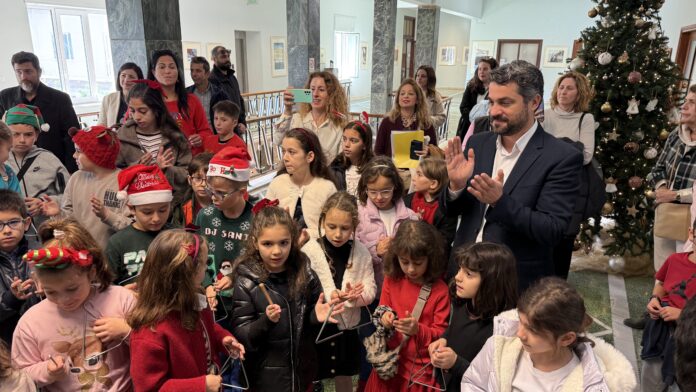 Κάλαντα και γιορτινές μελωδίες στο Δημαρχείο Χανίων