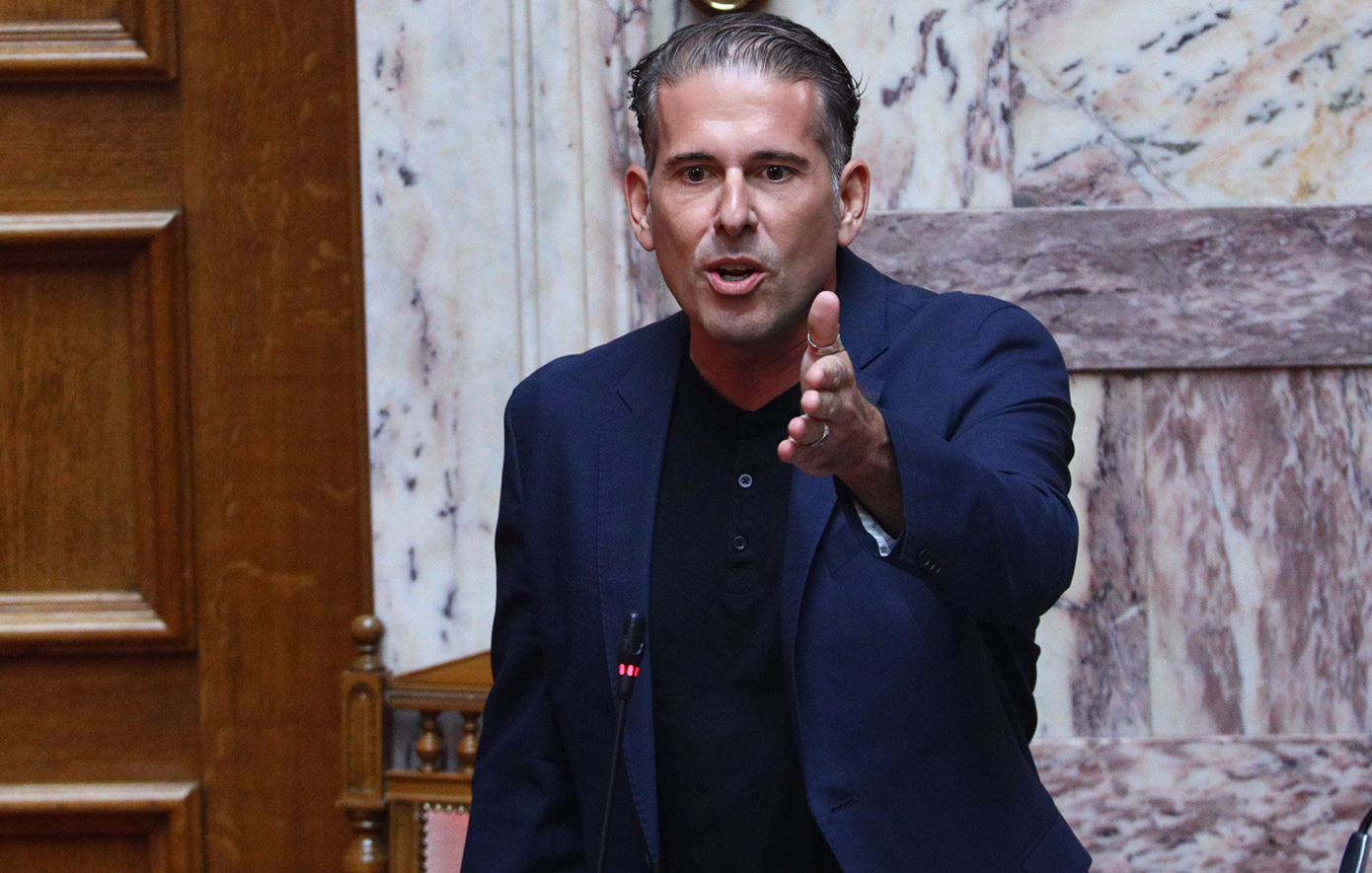 «Από αύριο μόνο φραπέ!» – Ο Διαμαντής Καραναστάσης σχολιάζει το πρόστιμο και την αφαίρεση διπλώματος για αλκοόλ