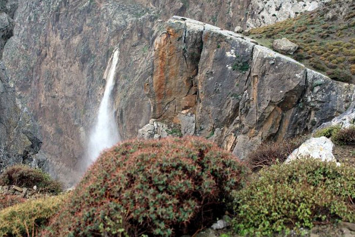 Επιχείρηση διάσωσης 40χρονου σε εξέλιξη στον καταρράκτη Αμπά, Ηράκλειο Κρήτης