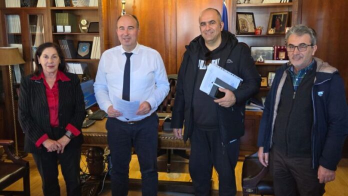 120 χιλ. ευρώ για καθαρισμό χιονιού στο οδικό δίκτυο της Π.Ε. Κορινθίας