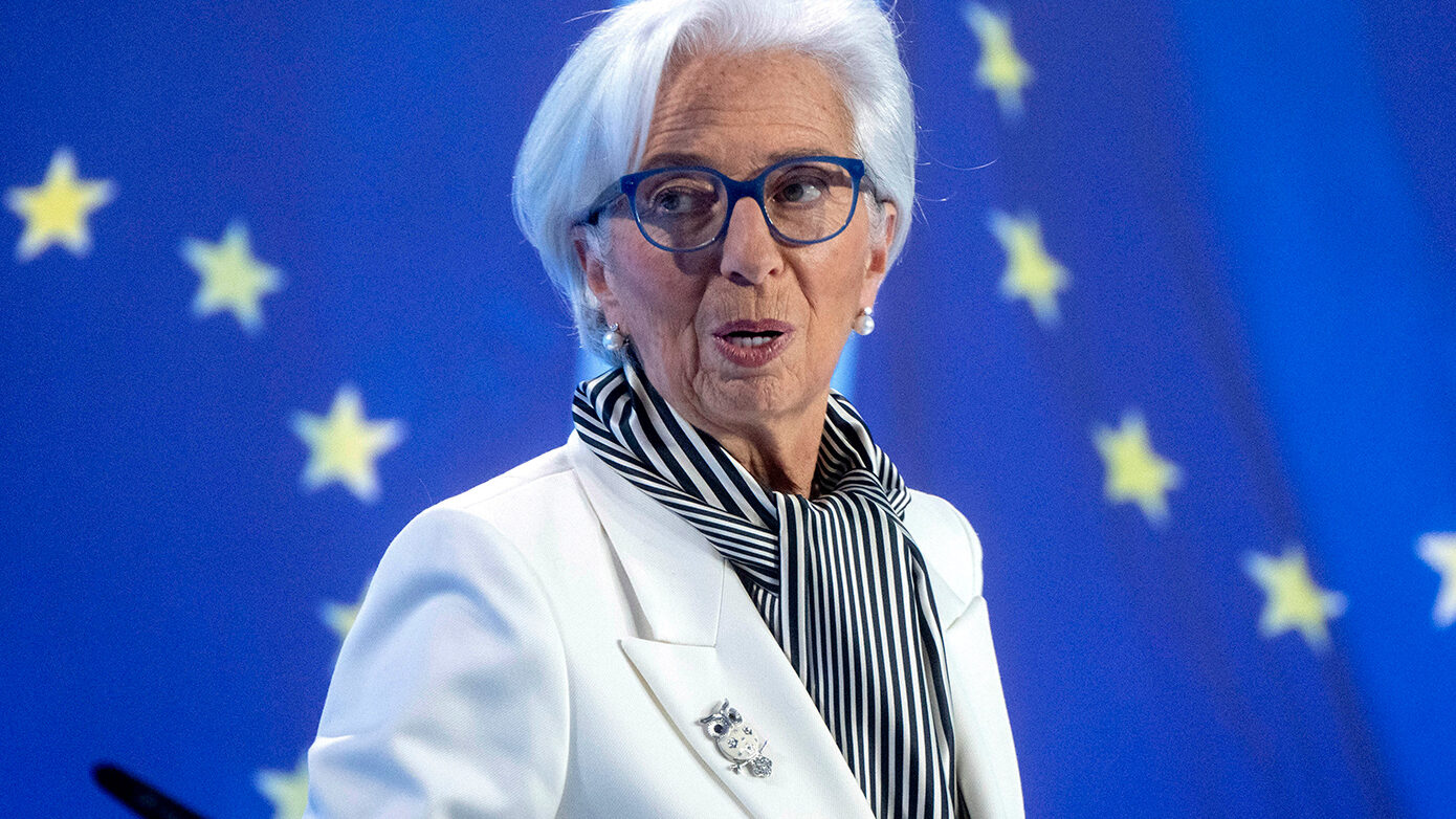 Κριστίν Λαγκάρντ: Ελπίζει στην ανάπτυξη, ανησυχεί για τον πληθωρισμό