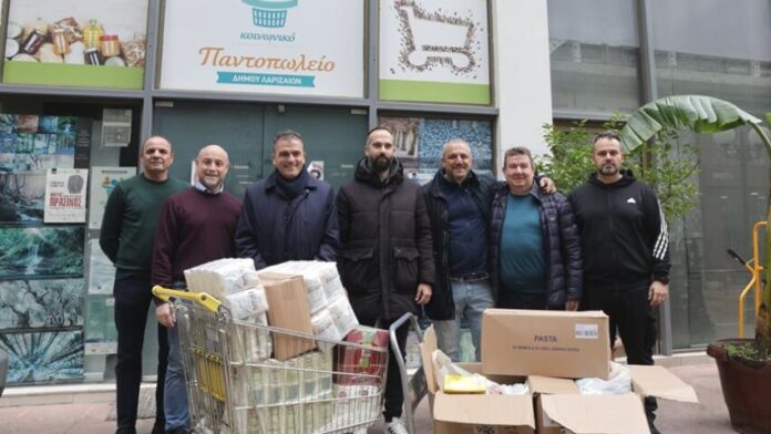 Ενίσχυση και υποστήριξη του Κοινωνικού Παντοπωλείου από το ΕΑΚ Λάρισας