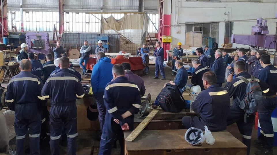 Καινοτόμο πρόγραμμα της ΔΥΠΑ για 150 απολυμένους από τα Ναυπηγεία Ελευσίνας