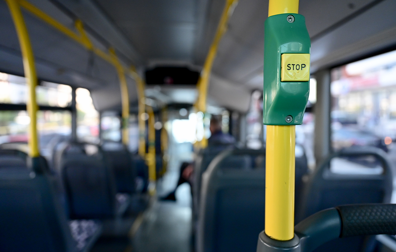 Αρχίζει η δοκιμαστική 24ωρη λειτουργία έξι λεωφορειακών γραμμών στη Θεσσαλονίκη για τις γιορτές