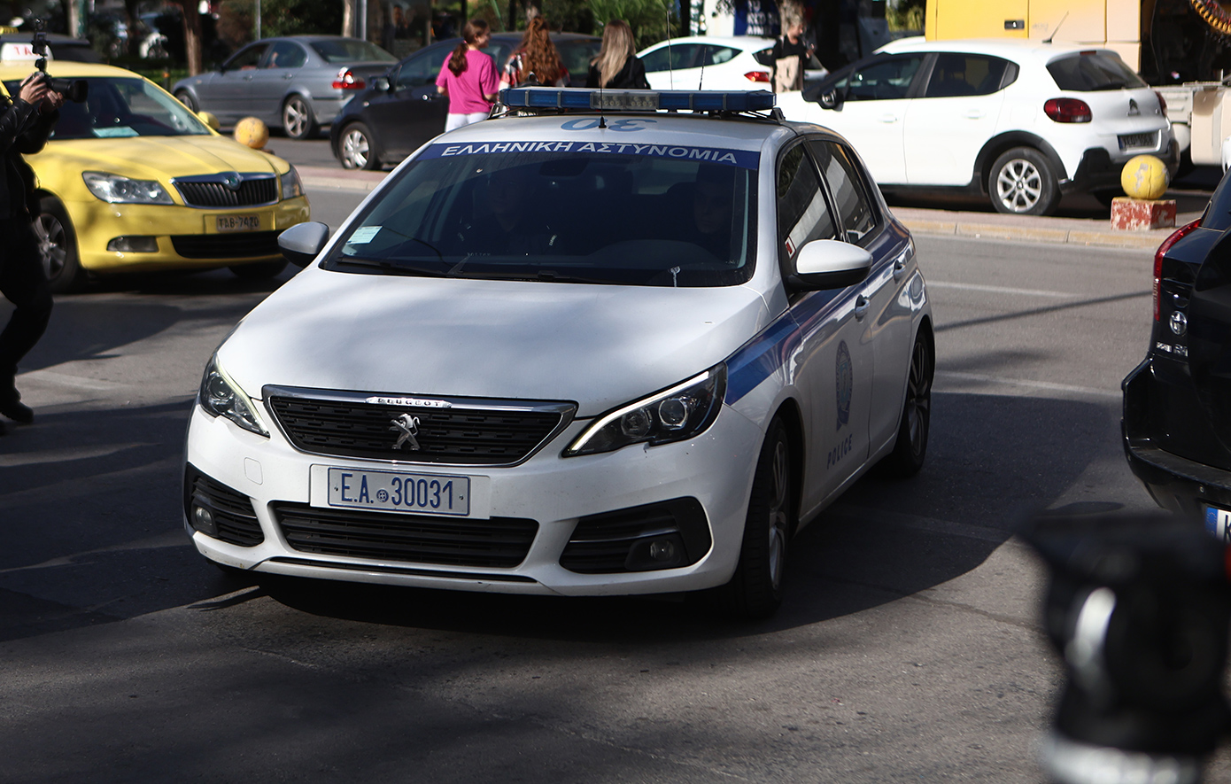 Συνελήφθη στο Αίγιο συμμορία που διέπραττε κλοπές προσποιούμενη υπαλλήλους του ΔΕΔΔΗΕ