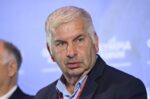 Βλ. Σιώμος: «Στόχος μας να ξανακάνουμε το Πεντελικό και τα πολύπαθα βουνά μας, καταπράσινα»