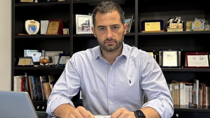 Περιφέρεια Στερεάς Ελλάδας Χρηματοδότηση για φωτισμό “LED” σε κοινόχρηστους χώρους της Χαλκίδας