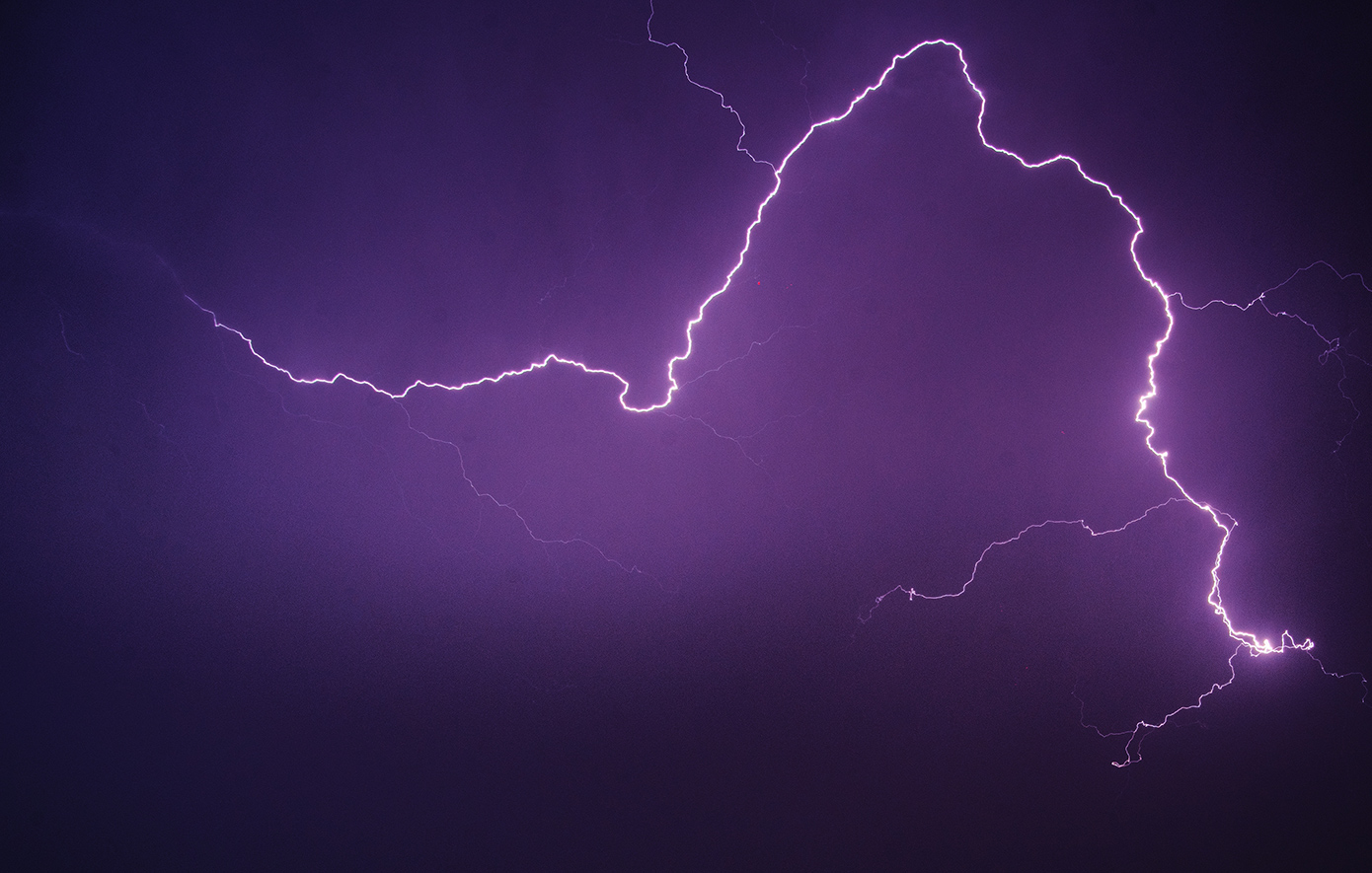 Νέο κύμα κακοκαιρίας 4 ημερών: Πού θα «χτυπήσουν» έντονες βροχές και καταιγίδες