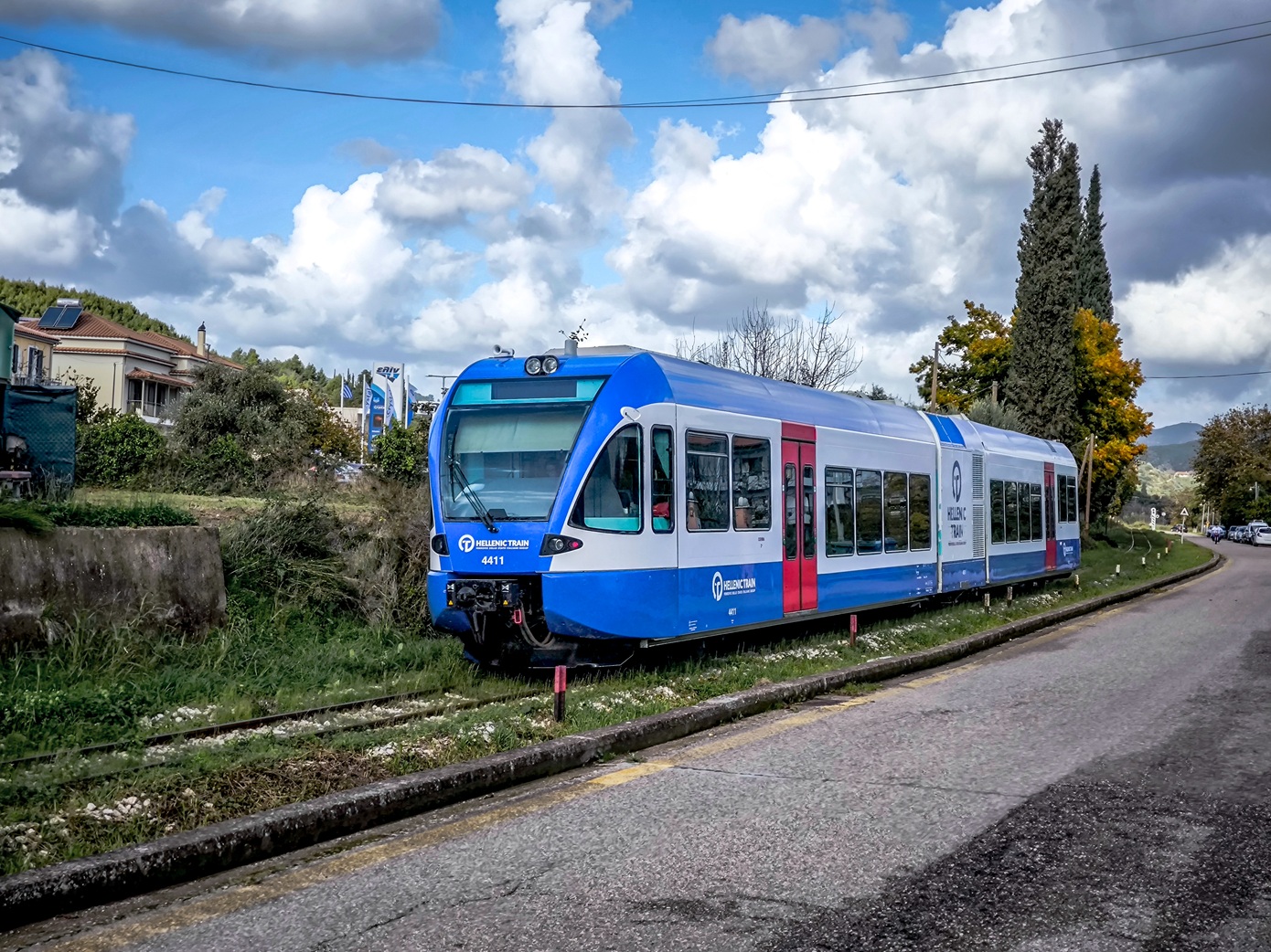 Καλάβρυτα: Τρένο της Hellenic Train διέκοψε τη διαδρομή προς Διακοπτό για να παραλάβει τραυματισμένο ορειβάτη