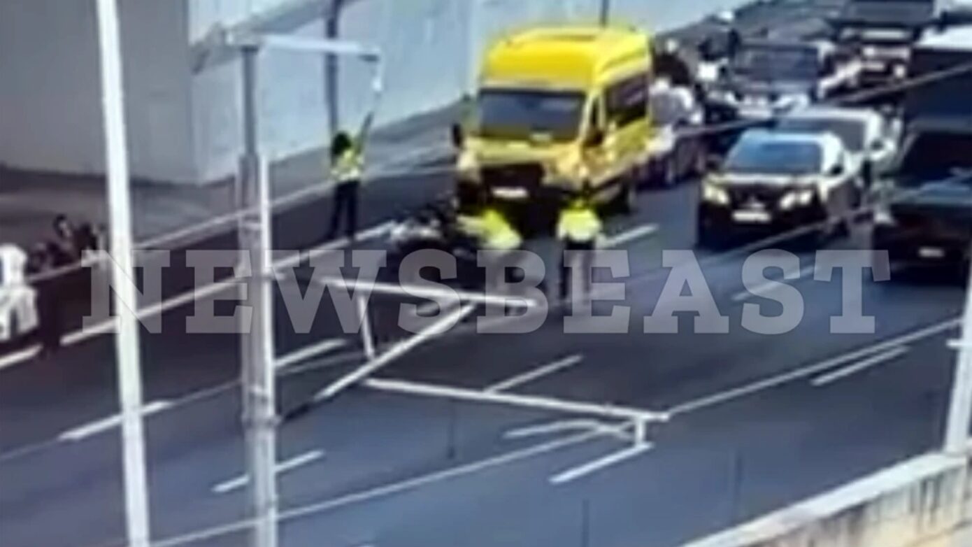 Συνελήφθη 28χρονος μοτοσικλετιστής που τραυμάτισε τροχονόμο