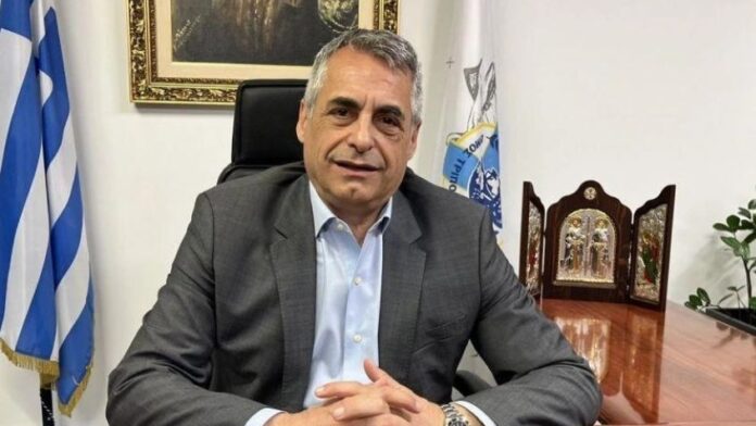Η ανανεωμένη ομάδα της Δημοτικής Αρχής Τρίπολης