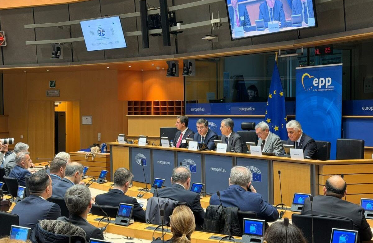 Η ΚΕΔΕ στο Ευρωπαϊκό Κοινοβούλιο: Ισχυρή Παρέμβαση για το Νέο ΠΔΠ 2028–2034