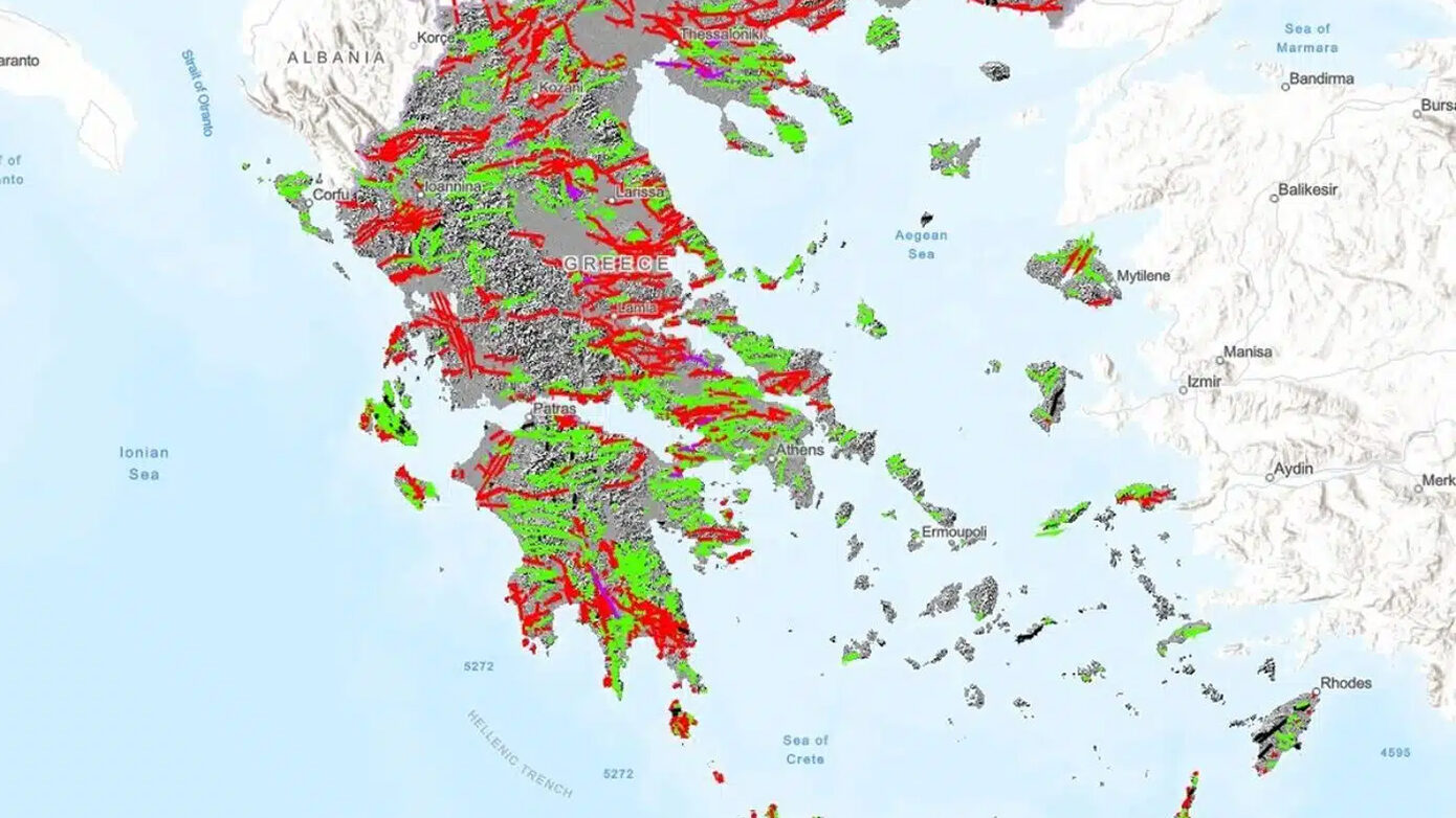 Ο πλήρης σεισμικός χάρτης της χώρας: Καταγράφηκαν συνολικά 3.815 ίχνη ρηγμάτων εκ των οποίων πάνω από 2.000 είναι ενεργά