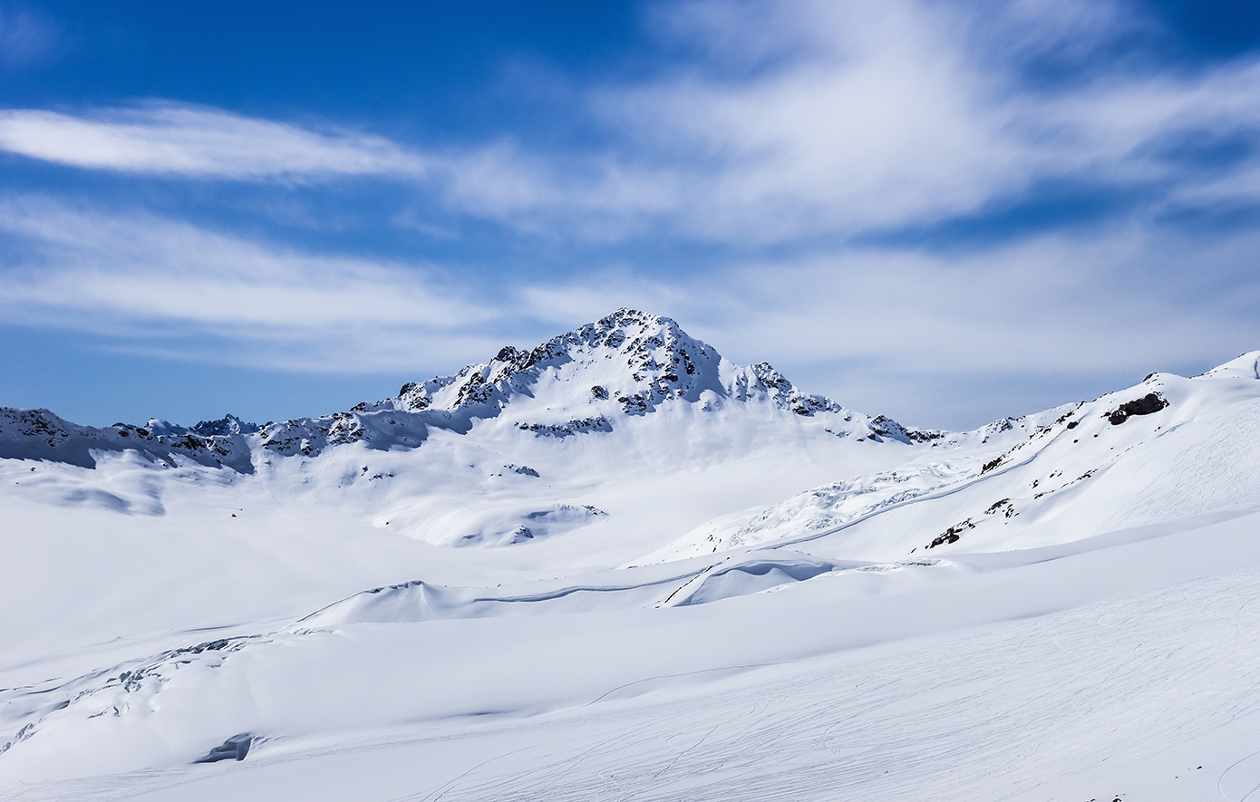 Πώς αντιδρά το σώμα σε χιονοστιβάδα – Ο εκπαιδευτής της ελληνικής διάσωσης για το δράμα στα Βαρδούσια