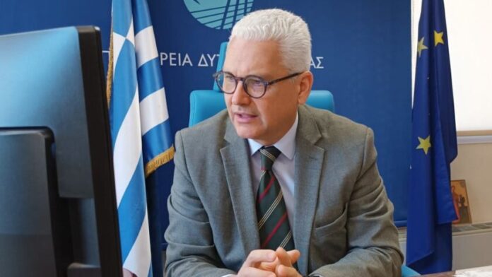 Περιφέρεια Δυτικής Ελλάδας Αποστέλλει Επιστολή στο Υπουργείο Μεταφορών για Έλλειψη Ταχογραφικών Καρτών