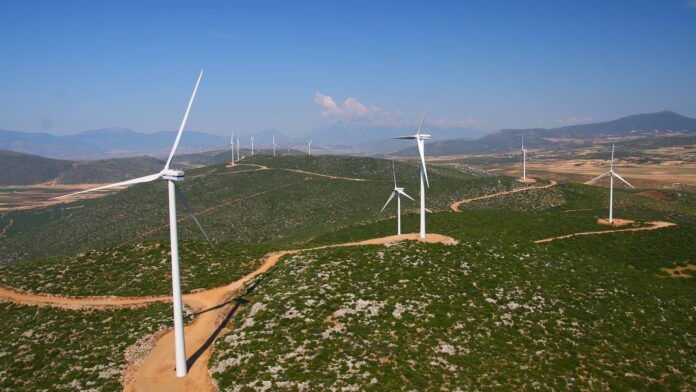 Όμιλος ΔΕΗ: Καινοτόμα ορόσημα και αυξημένη διαφάνεια στην ετήσια Έκθεση Βιώσιμης Ανάπτυξης