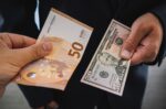 Ευρωπαίοι εναντίον Αμερικανών: Γιατί οι πρώτοι προτιμούν την αποταμίευση ενώ οι δεύτεροι επιλέγουν τις επενδύσεις