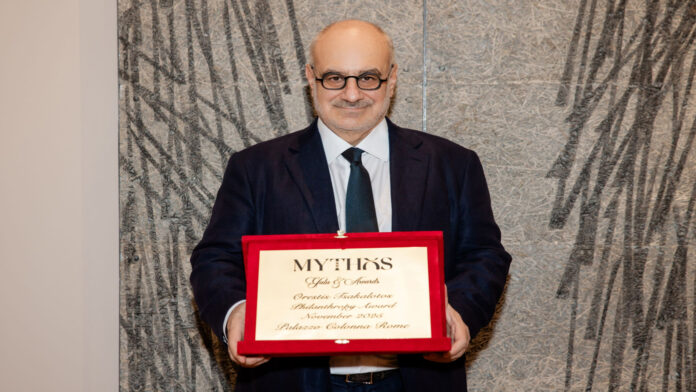 Ο πρόεδρος του ομίλου Qualco, Ορέστης Τσακαλώτος, βραβεύτηκε με το Philanthropy Award