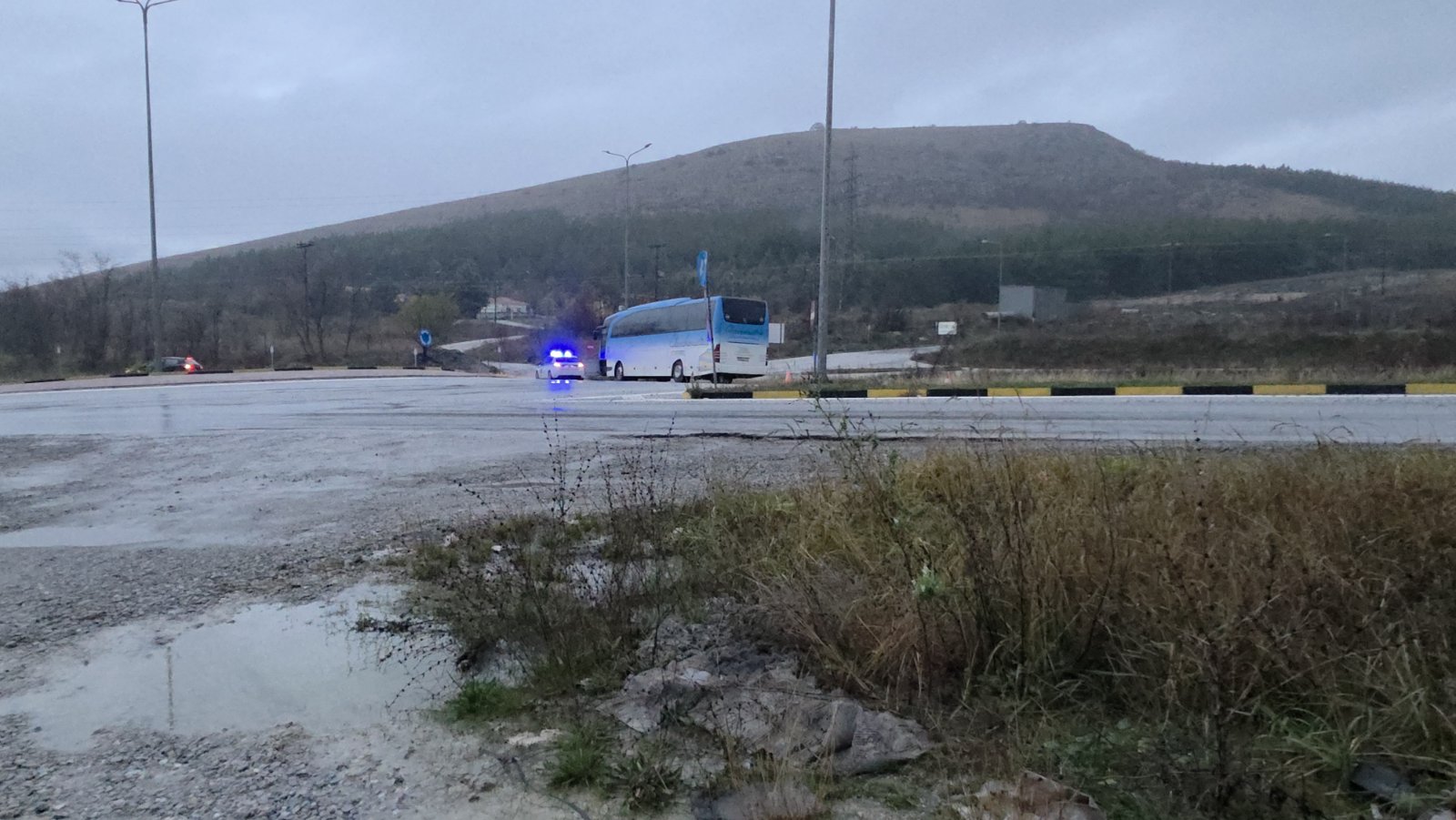 «Νεαρός ανέλαβε το τιμόνι και μας έσωσε» – Συγκλονιστική μαρτυρία για το ατύχημα λεωφορείου στην Πτολεμαΐδα