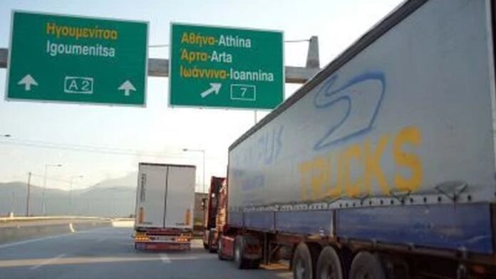 Ο κλάδος των οδικών εμπορευματικών μεταφορών απειλεί με κινητοποιήσεις – Αιτείται συνάντηση με την κυβέρνηση