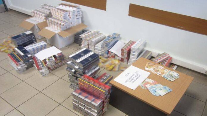 Θεσσαλονίκη: Εντοπίστηκαν πάνω από 100.000 λαθραία τσιγάρα – Συνελήφθη ένας ύποπτος