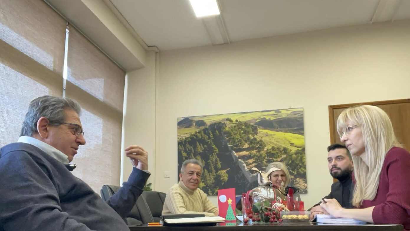 Σύσκεψη του δημάρχου Φαρσάλων με τη Γ.Γ. Συντονισμού της Κυβέρνησης