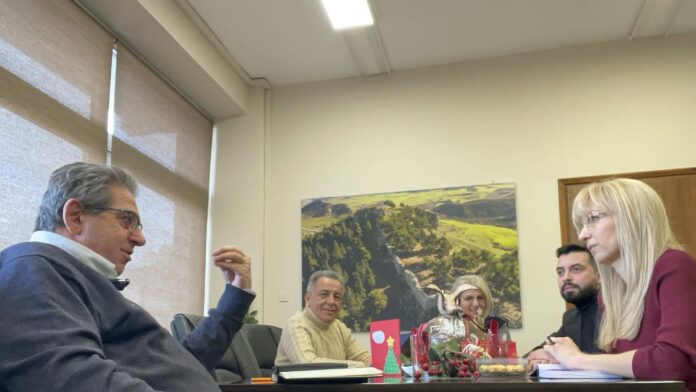 Σύσκεψη του δημάρχου Φαρσάλων με τη Γ.Γ. Συντονισμού της Κυβέρνησης