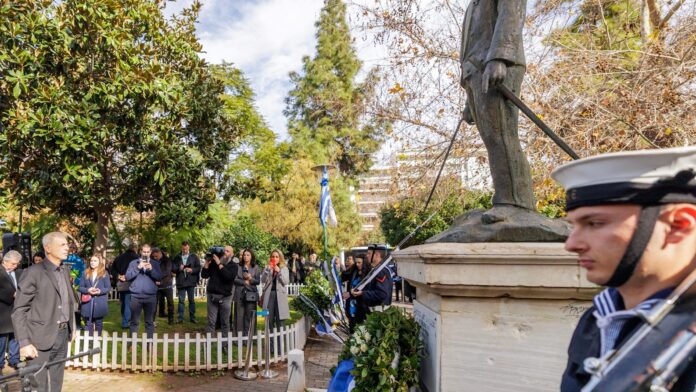 Ο Δ. Πειραιά απέτισε φόρο τιμής στον ήρωα των Ιμίων Αντιναύαρχο Π. Βλαχάκο