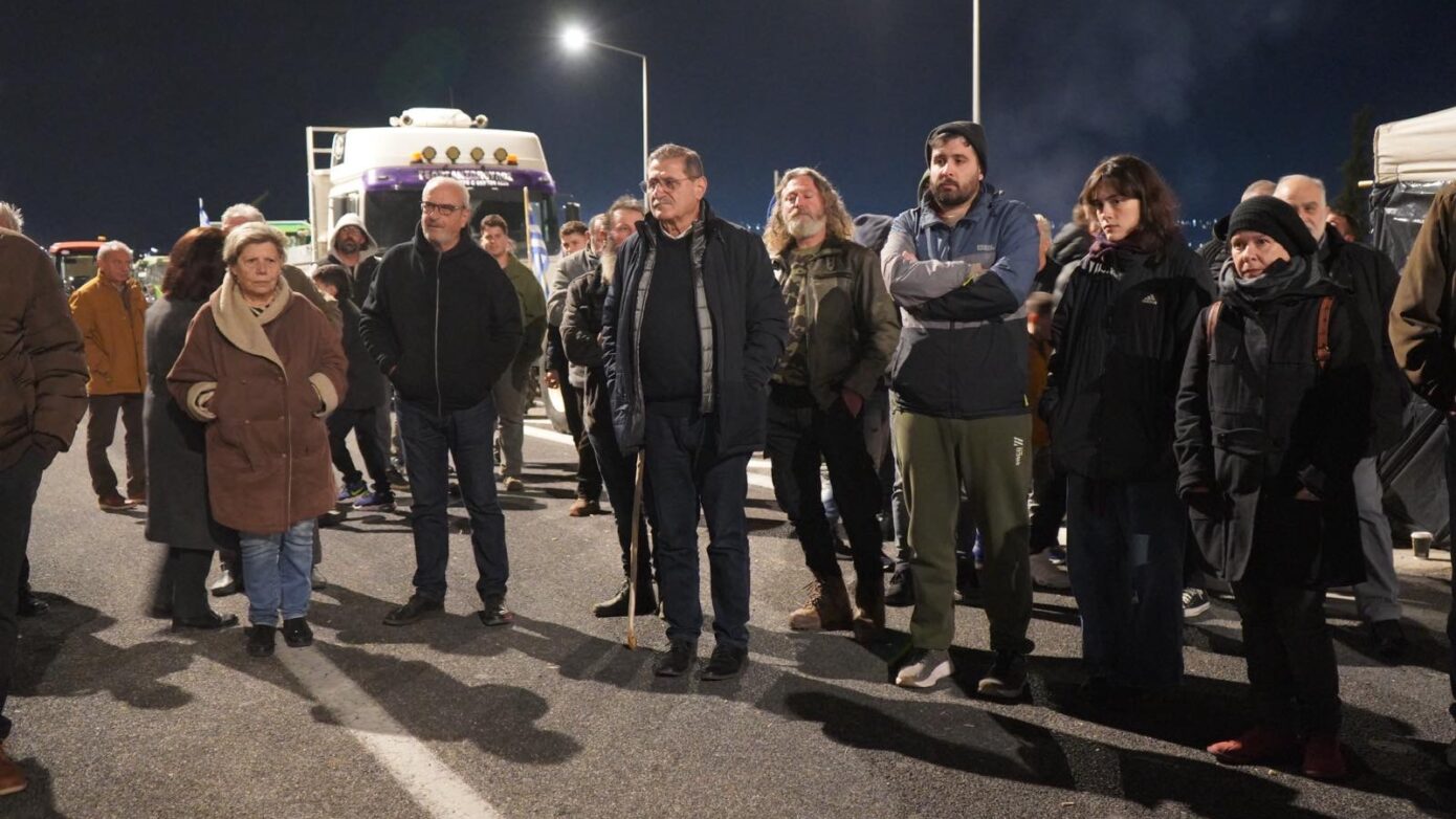 Ο Δήμαρχος Πατρέων στο πλευρό των αγροτών στην Περιμετρική