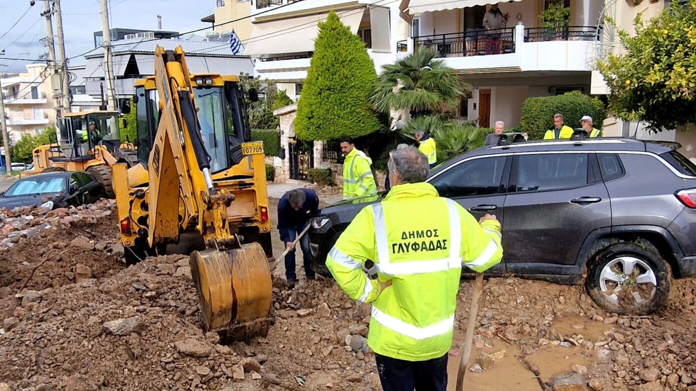 Δήμαρχος Γλυφάδας: «Ό,τι χάθηκε θα το αποκαταστήσουμε και ό,τι απαιτείται… θα το πραγματοποιήσουμε»