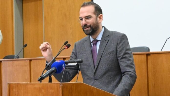 Ο Ν. Φαρμάκης στην εκδήλωση κοπής πίτας της ΠΕ Ηλείας – “Η Ηλεία μεταμορφώνεται με ουσιαστικά έργα”