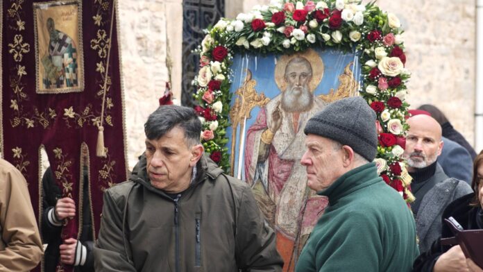 Με μεγαλοπρέπεια ο εορτασμός του Αγίου Αθανασίου στο Μαρκόπουλο Ωρωπού