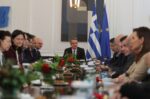 Η κυβέρνηση σχεδιάζει πακέτο παροχών ενόψει εκλογών