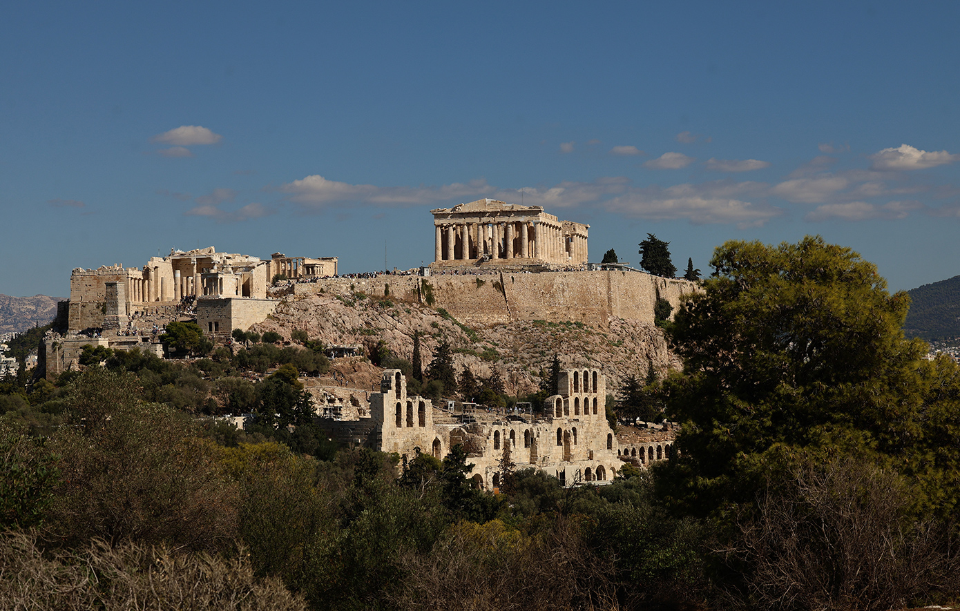 «Κοίλη Οδός»: Ένας από τους κορυφαίους οδικούς άξονες της αρχαίας Αθήνας ενσωματώνεται στο δίκτυο διαδρομών της Ακρόπολης