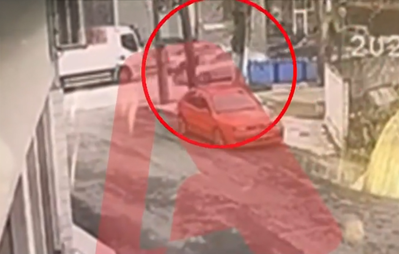 Βίντεο με την παράσυρση αστυνομικού στο Κιλκίς – Κρεμασμένος από το καπό αυτοκινήτου