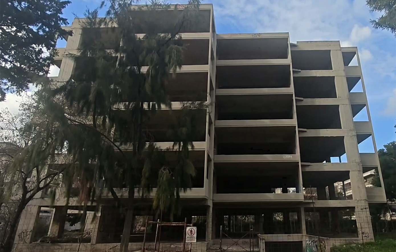 Αγία Παρασκευή: Στην εγκαταλελειμμένη οικοδομή βρέθηκε νεκρός ο 25χρονος Γιώργος – Τι ερευνούν οι Αρχές, τον ανακάλυψε η ομάδα Anubis