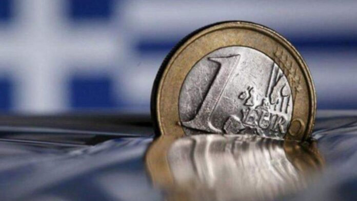 Ποια είναι τα ευρήματα της ενδιάμεσης έκθεσης 2025 του Ινστιτούτου Εργασίας της ΓΣΕΕ για την οικονομία και την απασχόληση στην Ελλάδα
