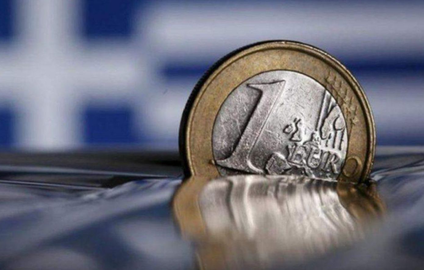 Ποια είναι τα ευρήματα της ενδιάμεσης έκθεσης 2025 του Ινστιτούτου Εργασίας της ΓΣΕΕ για την οικονομία και την απασχόληση στην Ελλάδα