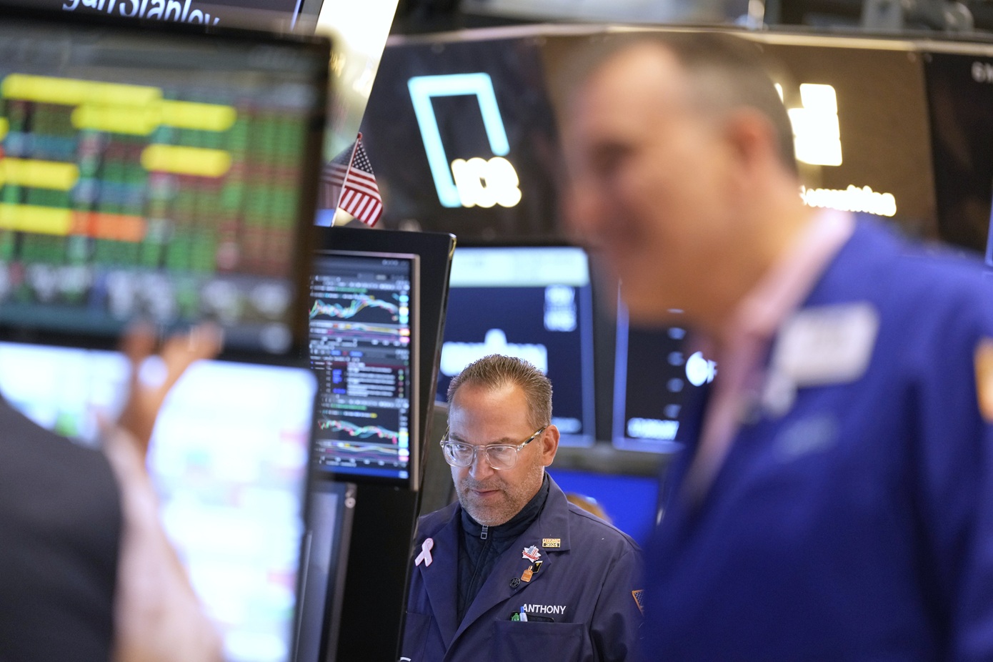 Αγωνία στις αγορές ενόψει της κρίσιμης απόφασης του Ανώτατου Δικαστηρίου των ΗΠΑ για τους δασμούς Τραμπ