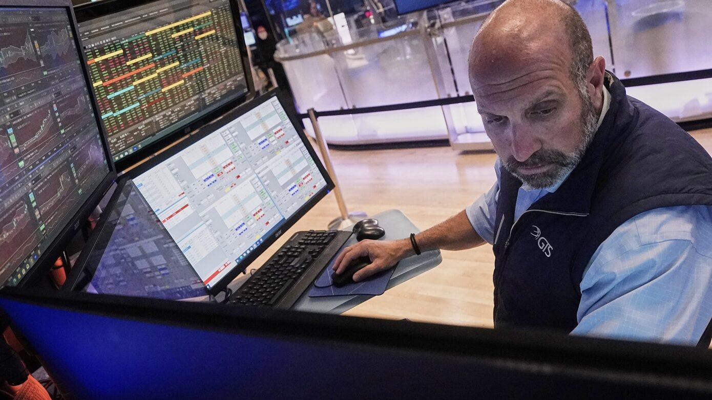 Αναταραχές στη Wall Street λόγω πτώσης 13% της Intel