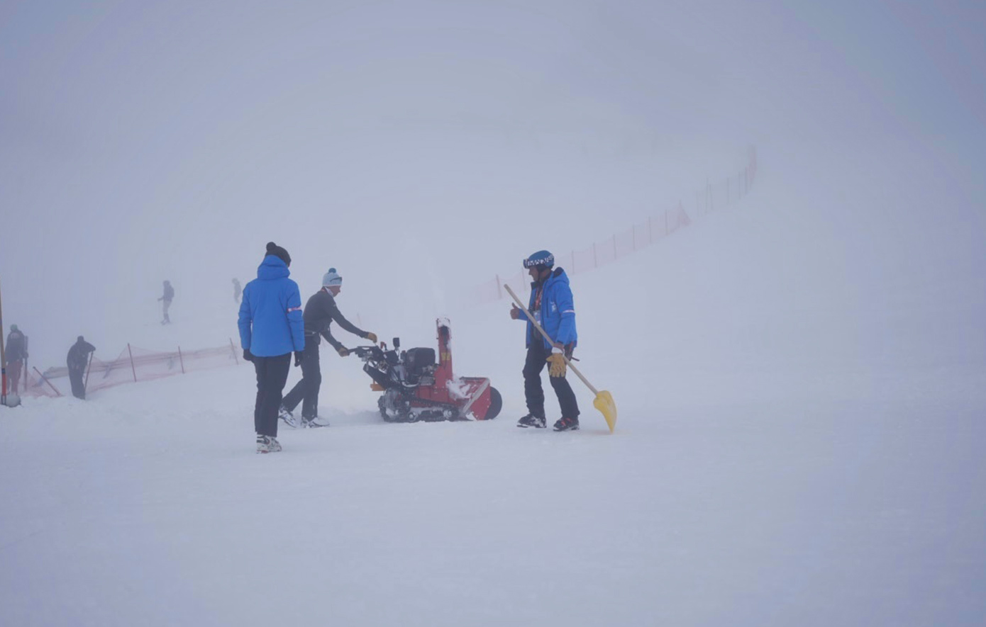 Ανενεργά τα χιονοδρομικά κέντρα σε Παρνασσό, Καλάβρυτα και Μέτσοβο – Ποια είναι ανοιχτά σήμερα