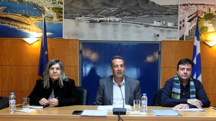 Ενημέρωση του Δ.Χερσονήσου για θέματα ευθύνης της Περιφέρειας Κρήτης