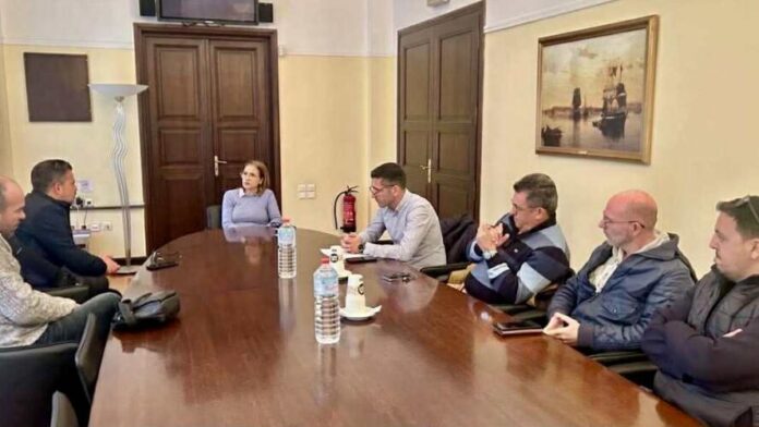 Σύσκεψη Γραμματέα Αποκεντρωμένης Κρήτης με τον Σύλλογο Ταξί Ν. Ηρακλείου