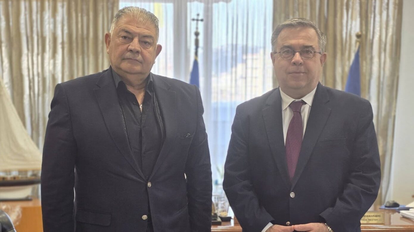 Σύσκεψη Γραμματέα Αποκεντρωμένης με Δήμαρχο Νέστου