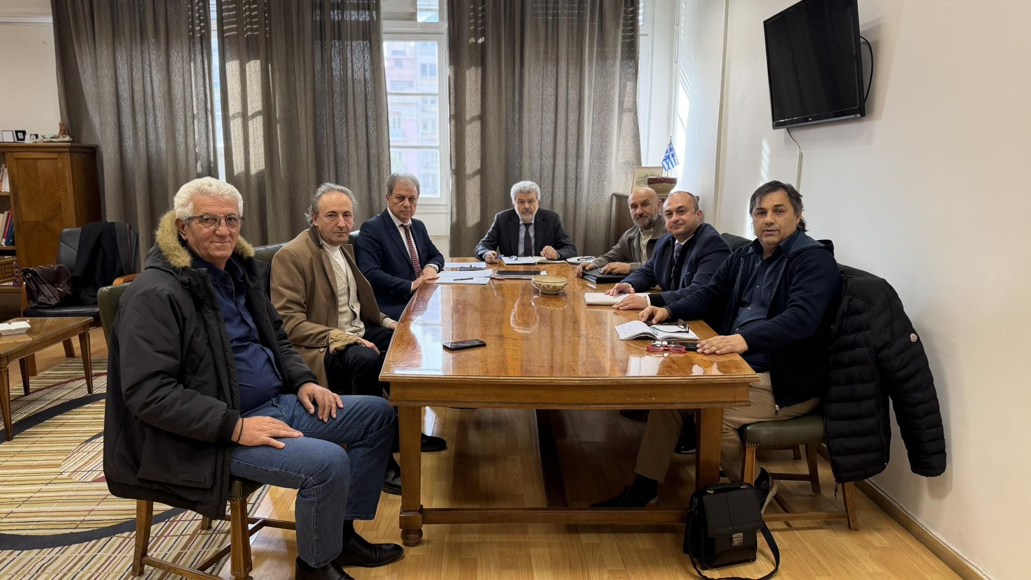 Περιφέρεια Δυτικής Μακεδονίας: Ο Γ. Αμανατίδης συναντά εκπροσώπους Λαϊκών Αγορών με τον Γ.Γ. Εμπορίου