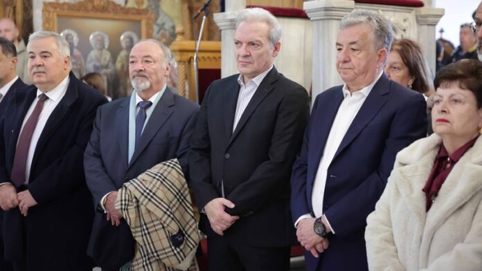 Με ξεχωριστή λαμπρότητα και κατάνυξη το Ηράκλειο Κρήτης τίμησε τα Θεοφάνεια