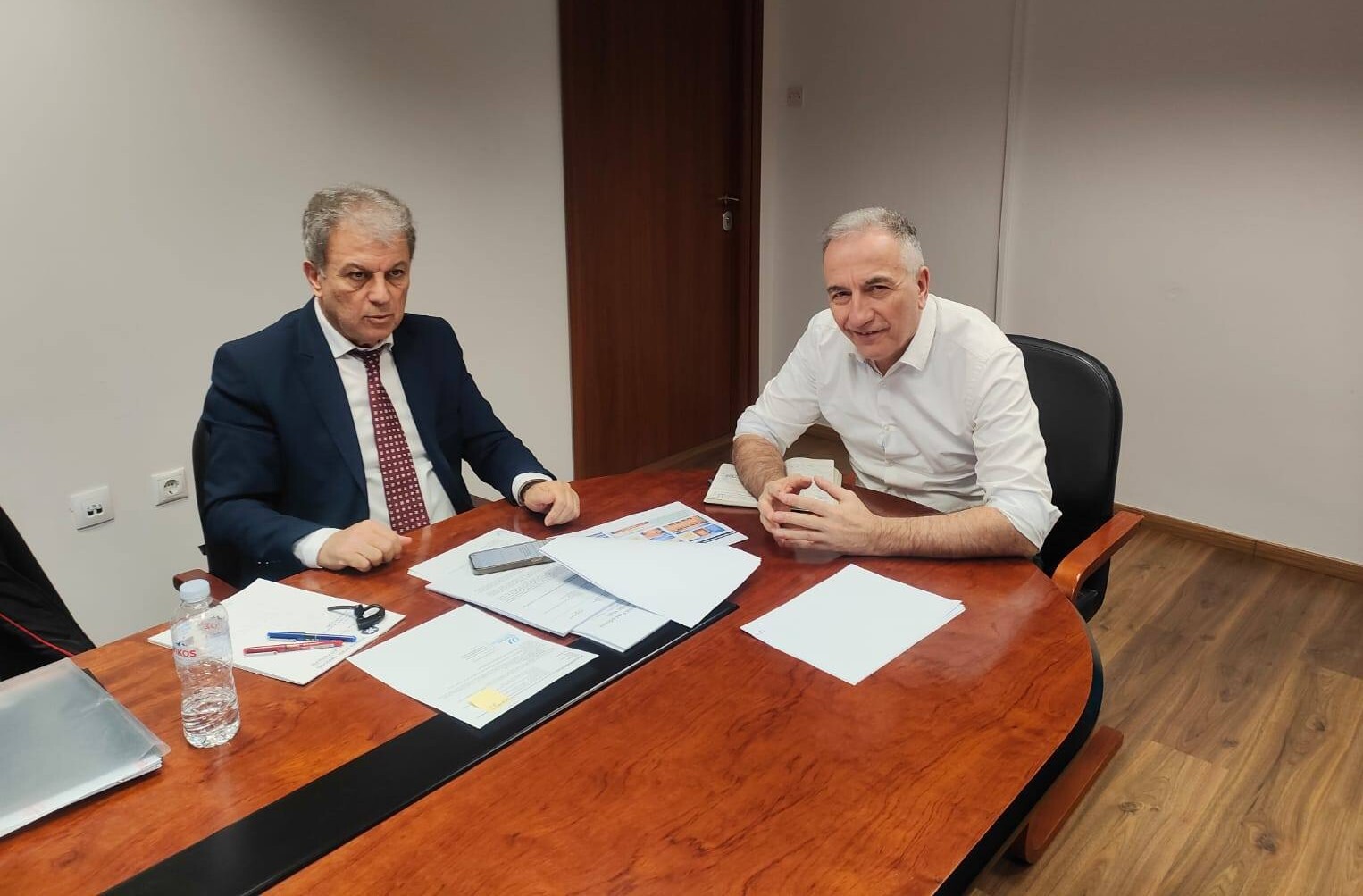 Σύσκεψη Περιφερειάρχη Δυτικής Μακεδονίας με τον Αναπληρωτή Υπουργό Ανάπτυξης