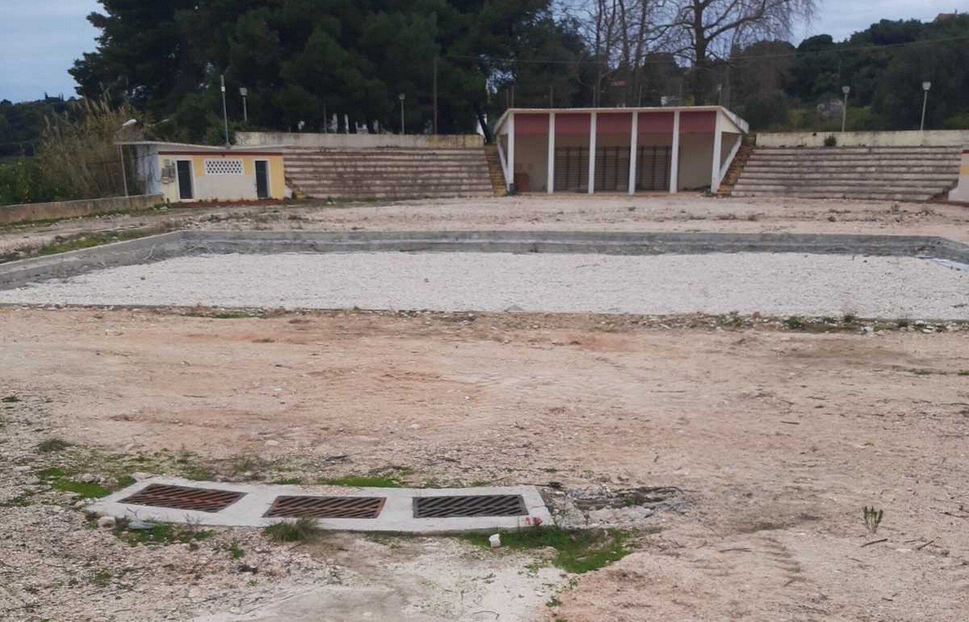 Δ.Αργοστολίου: Εργασίες ανακαίνισης στο Αθλητικό Κέντρο Μεταξάτων