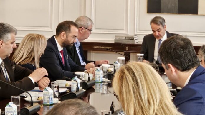 Ιδέες Αλ. Καχριμάνη για τη βιοασφάλεια της κτηνοτροφίας στη συνάντηση με τον Πρωθυπουργό